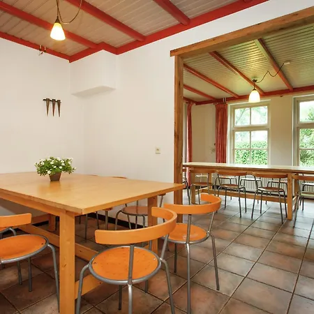 Prázdninový dům With Garden & Bbq, Cleaning Included Lage Mierde